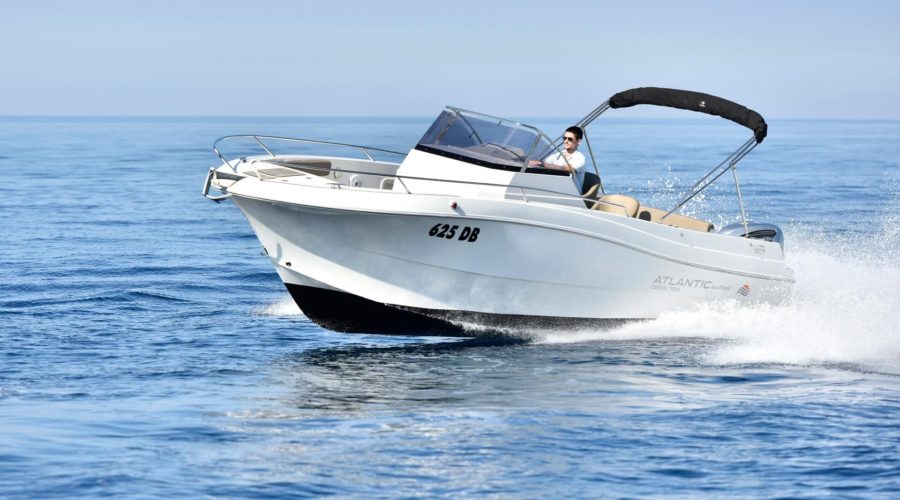 dubrovnik boat